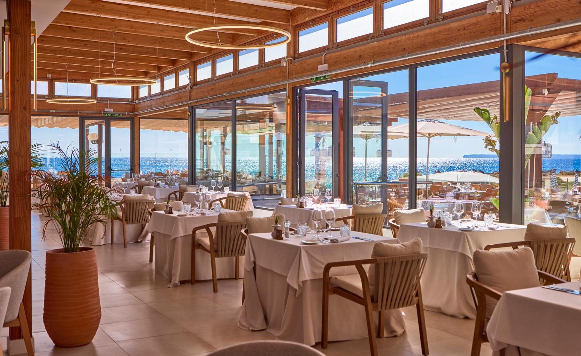 Universal Grand Leon & Spa Colonia de Sant Jordi Екстериор снимка