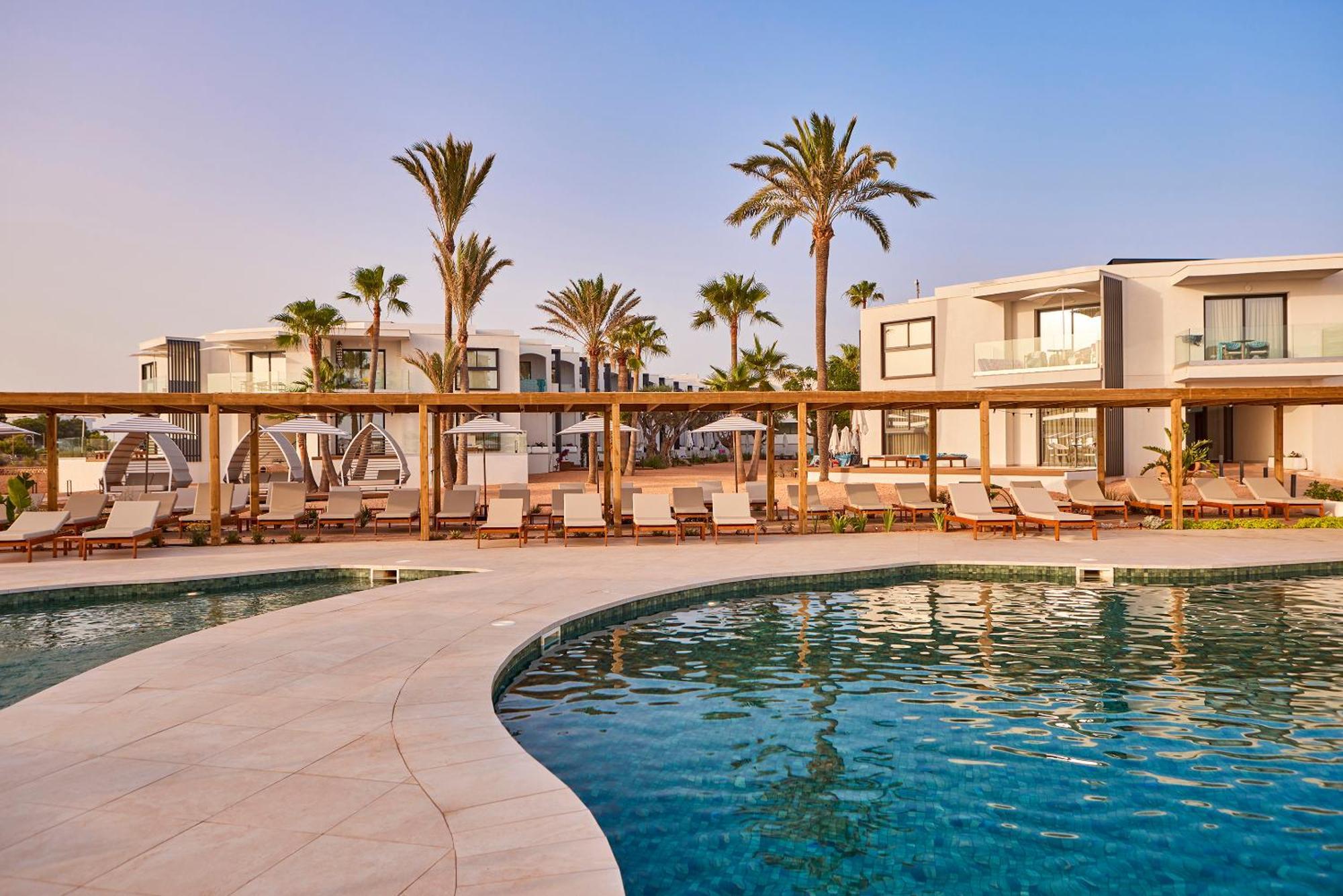 Universal Grand Leon & Spa Colonia de Sant Jordi Екстериор снимка